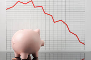 Fidelity lowers expenses on suite of US equity sector ETFs