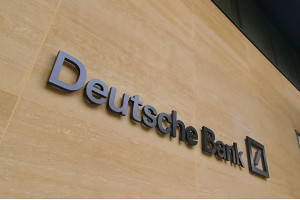 Deutsche launch currency hedged share class of global fixed income ETF