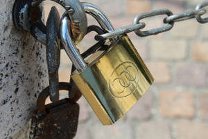 Index IQ to close three ETFs